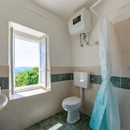 Altido Queen Bee Apartment *